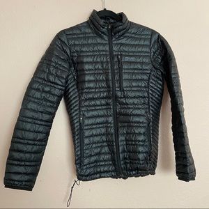 patagonia black puffers jacket